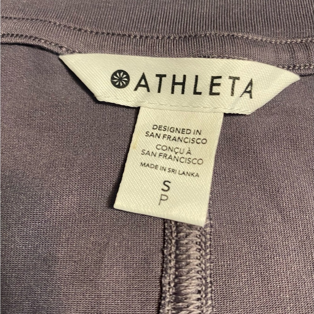 NWOT Athleta Gray Crossover Ruched Top - Picture 12 of 14